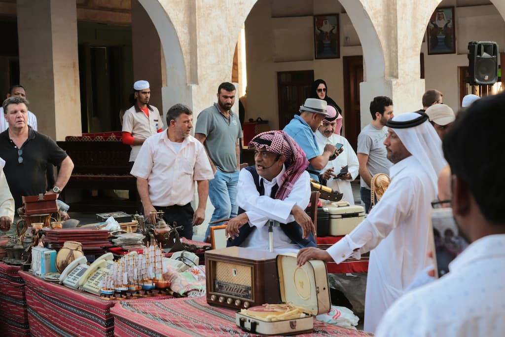 بازار سوق واقف